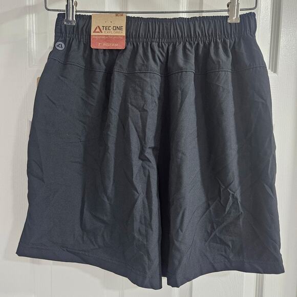 ❤️NWT❤️ Tec-One Explorer - Men's Athletic Shorts - Black with Red Zipper - Picture 2 of 5